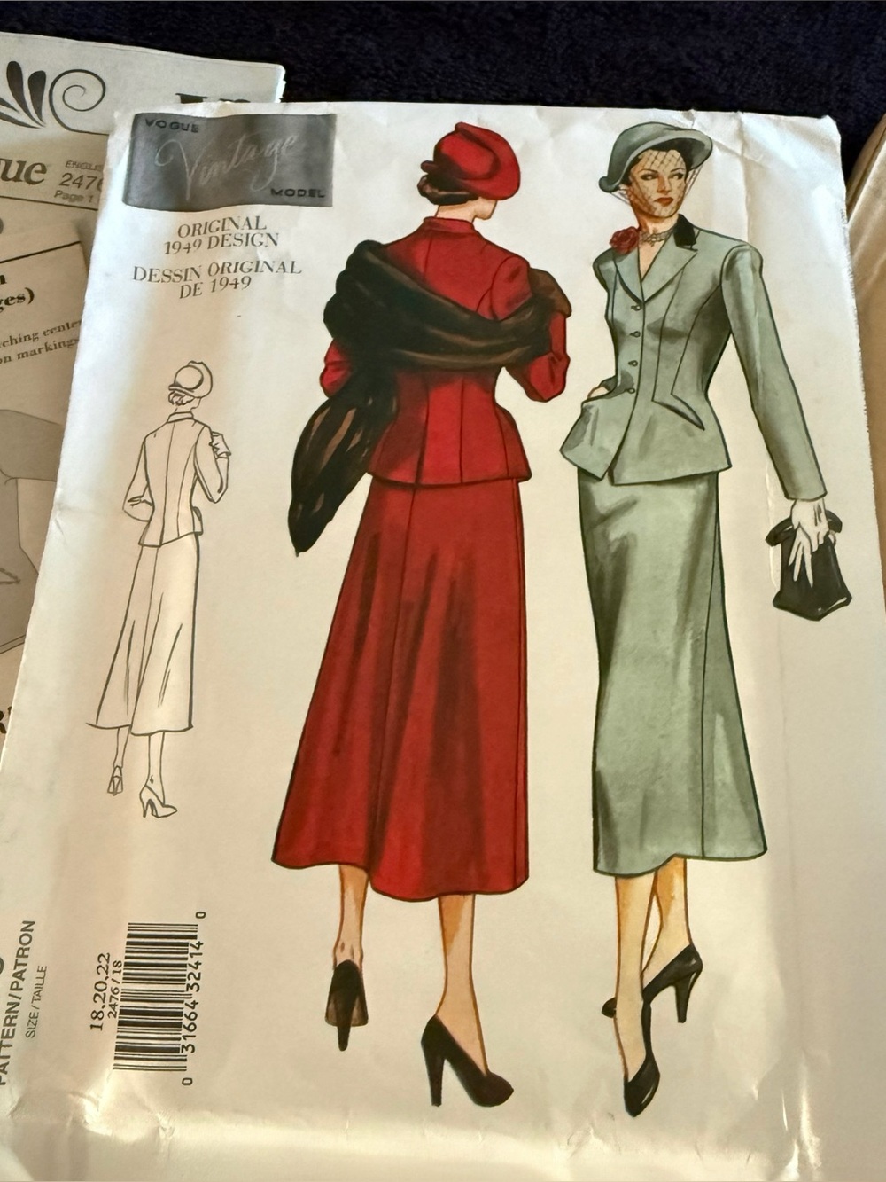 Vogue Vintage Model 2476 Pattern - A 1949 Jacket & Skirt Suit-Uncut